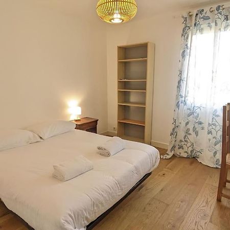 Le 828 : Appartement En Plein Centre De 반느 외부 사진